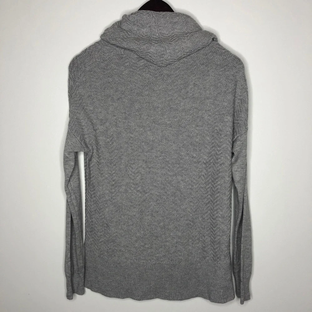 Joie Wool and Cashmere Blend Chesney Sweater in Gray
